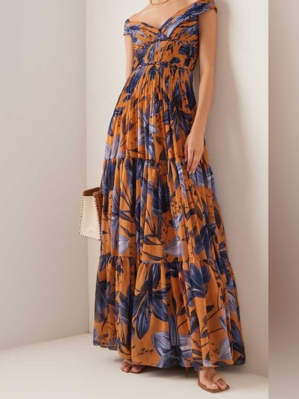 Andres Otalora Exclusive Magdalena Pleated Chiffon Maxi Dress Size 8 Brand New